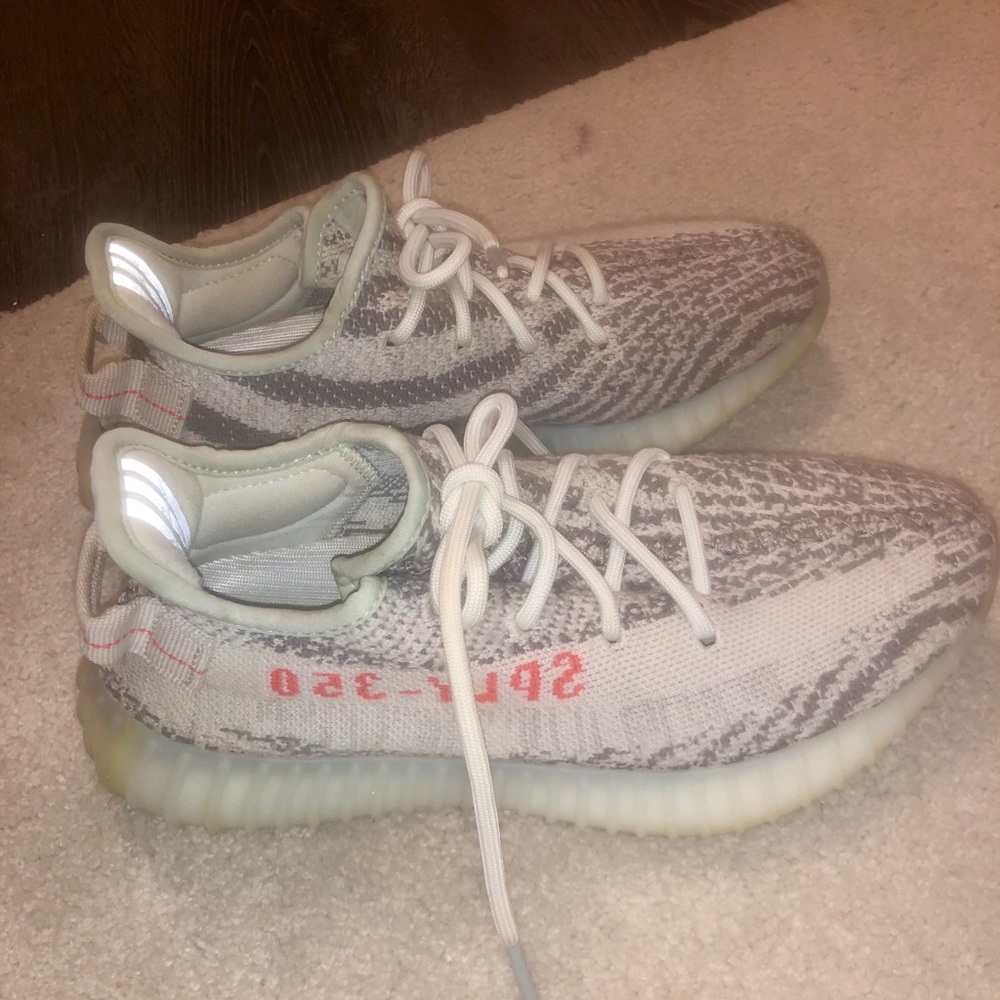 Size 6 authentic blue tint yeezy